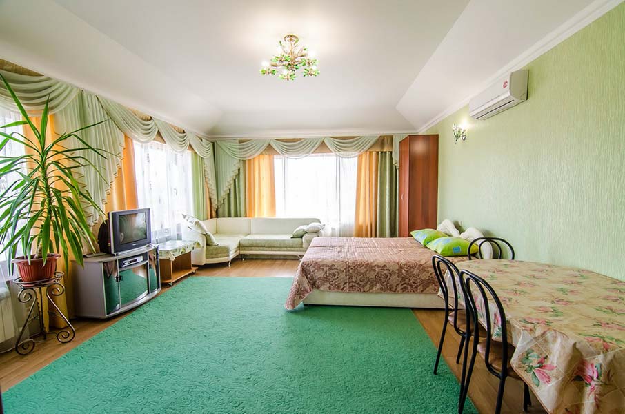 Люкс 4-х местный с удобствами Корпус №1 Третий этаж